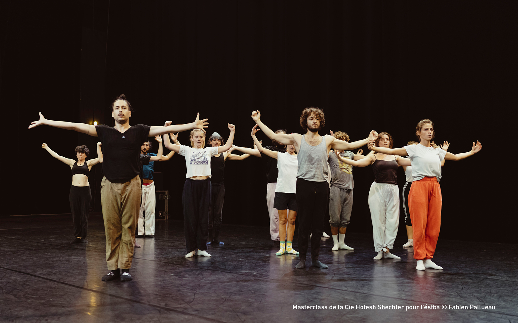 Masterclass de la Cie Hofesh Schechter pour l'éstba